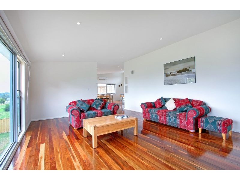 23 Waterview Rise, Cowes VIC 3922