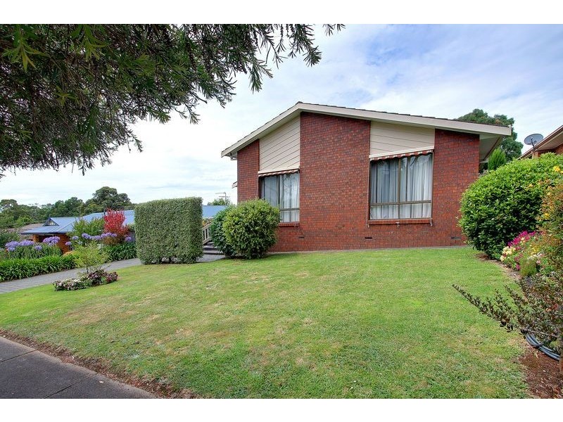 7 West Court, Cowes VIC 3922