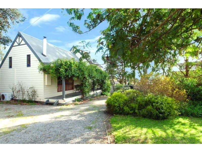 27 Terry Crescent, Wimbledon Heights VIC 3922