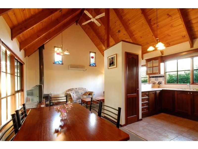 27 Terry Crescent, Wimbledon Heights VIC 3922