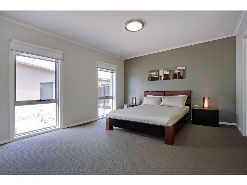3, 4 & 5/24 Redwood Drive, Cowes VIC 3922