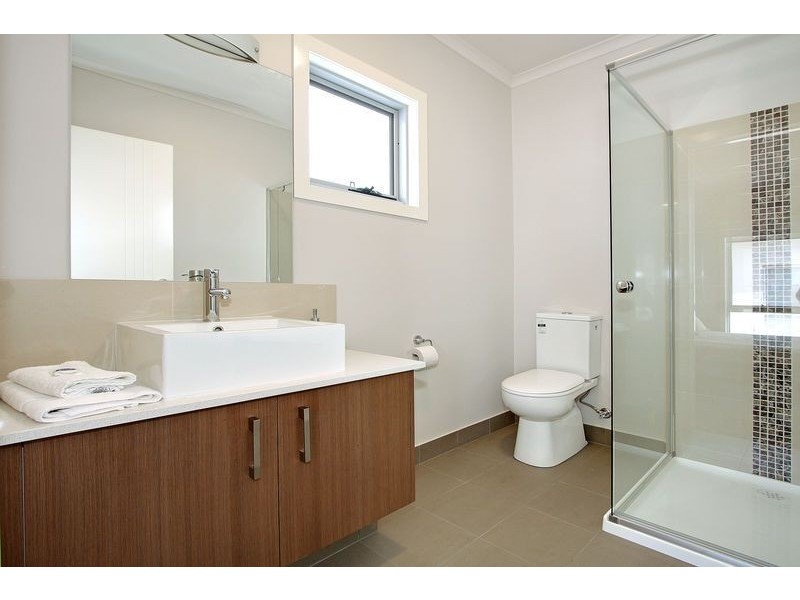 3, 4 & 5/24 Redwood Drive, Cowes VIC 3922