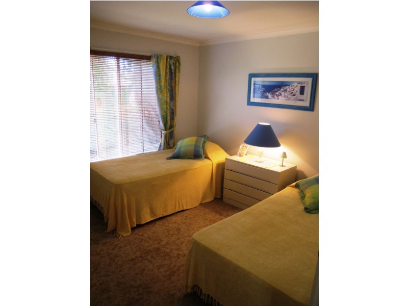 25 Highland ave, Cowes VIC 3922