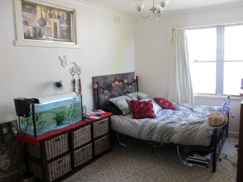 43 Wyndham Avenue, Cowes VIC 3922