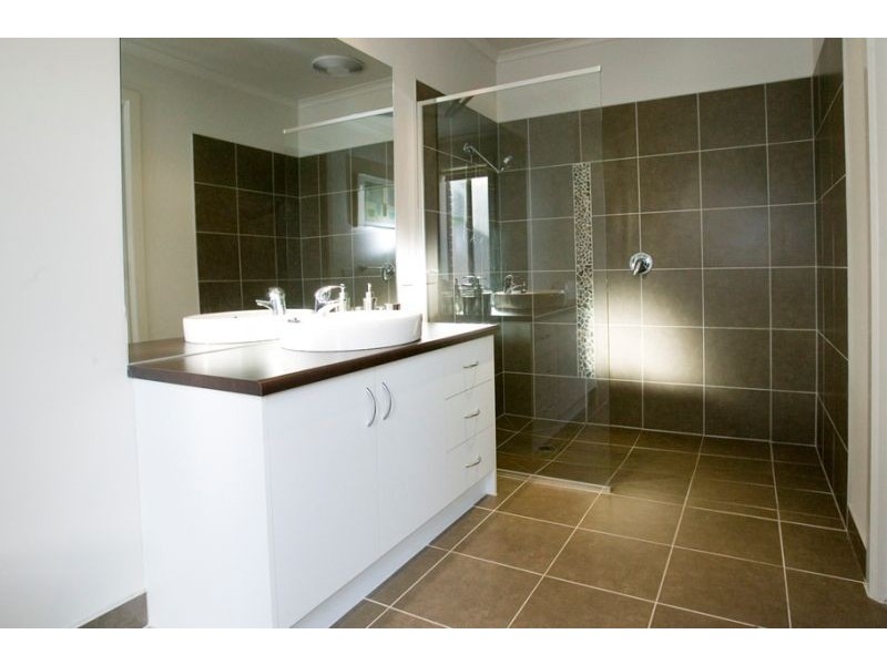 44 Katherine Circuit, Cowes VIC 3922