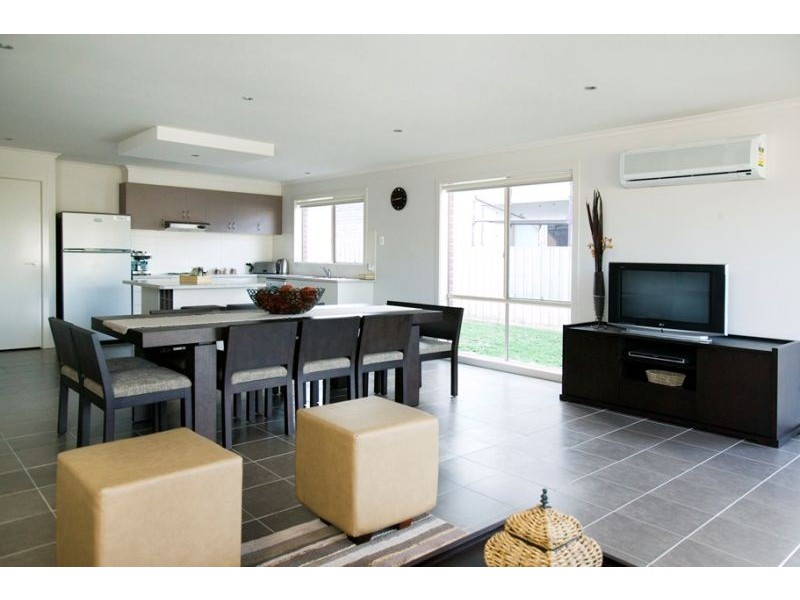 44 Katherine Circuit, Cowes VIC 3922