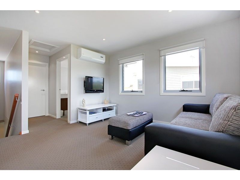 3/24 Redwood Drive, Cowes VIC 3922