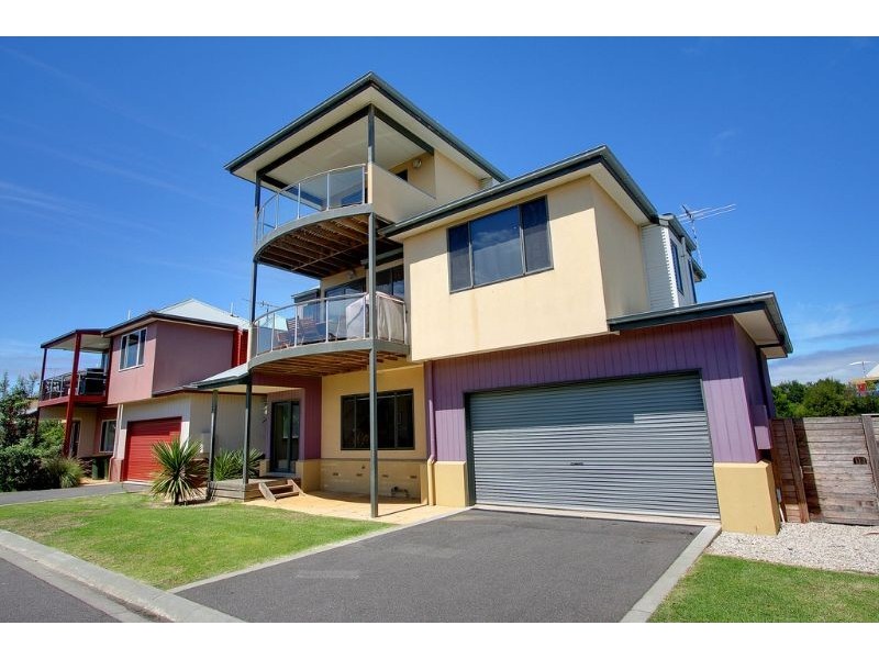 10/227 Smiths Beach Road, Smiths Beach VIC 3922