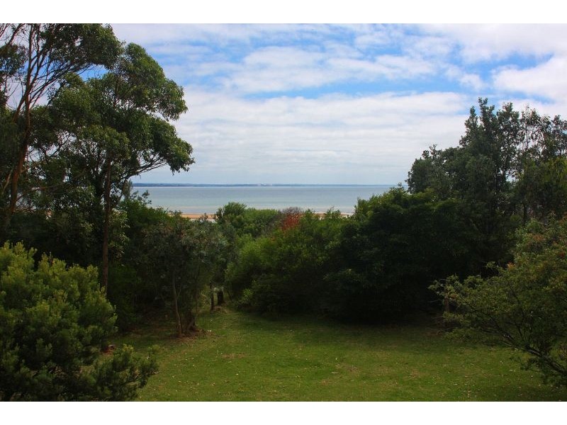353 Coghlan Road, Silverleaves VIC 3922