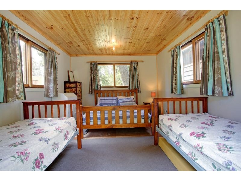 353 Coghlan Road, Silverleaves VIC 3922