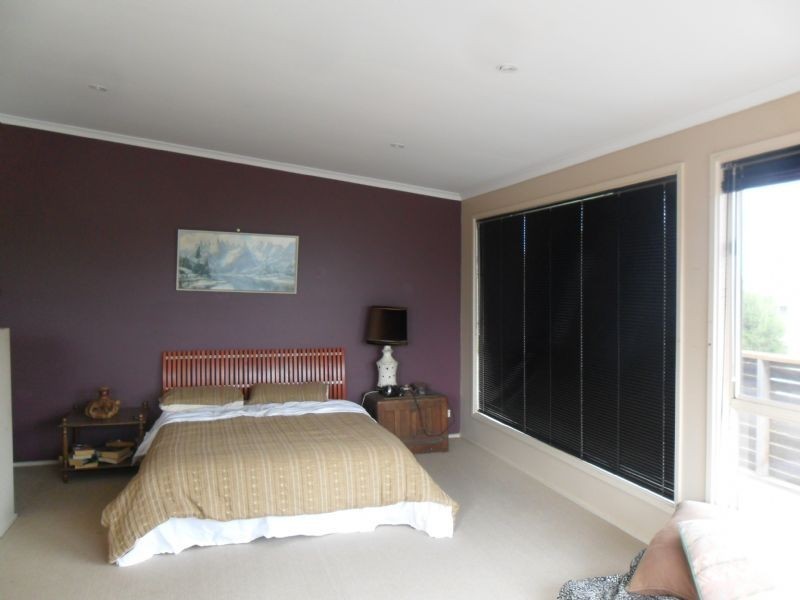 62 San Remo Parade, San Remo VIC 3925