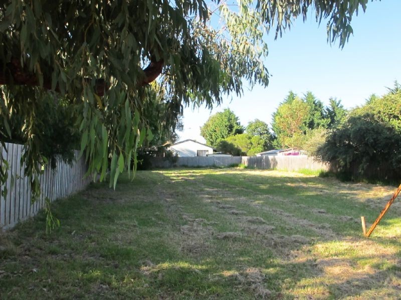 75 Hallway Drive, Cowes VIC 3922