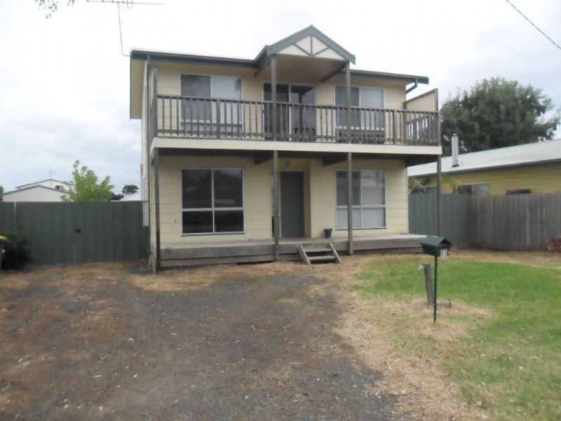 51 Plover Street, Cowes VIC 3922