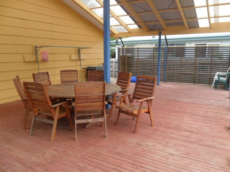 9 Ellen Street, Silverleaves VIC 3922