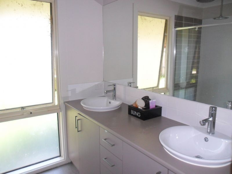 28 Tolley Ave, Surf Beach VIC 3922