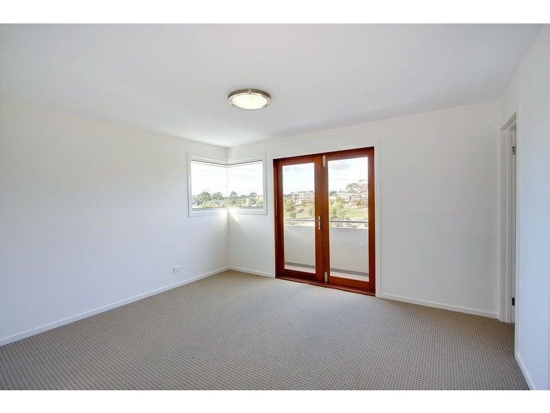 6 Lobelia Lane, Cowes VIC 3922