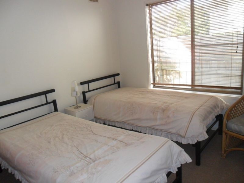 4 Honolulu Avenue, Smiths Beach VIC 3922