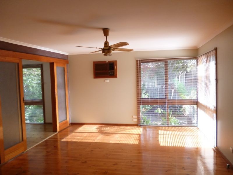 12 Holiday Court, Cowes VIC 3922
