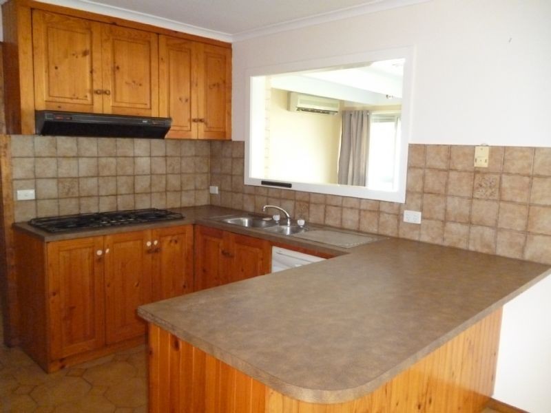 12 Holiday Court, Cowes VIC 3922