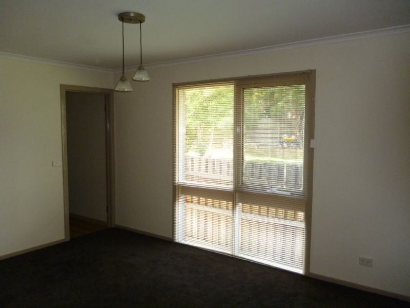 12 Holiday Court, Cowes VIC 3922