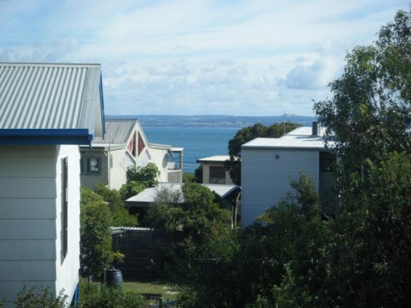 21 Lymington Avenue, Ventnor VIC 3922