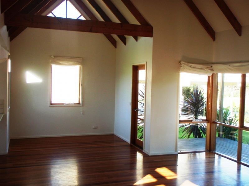 20 California Drv, Smiths Beach VIC 3922