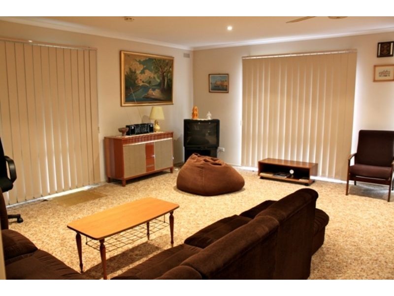 5 Darryl Court, Cowes VIC 3922