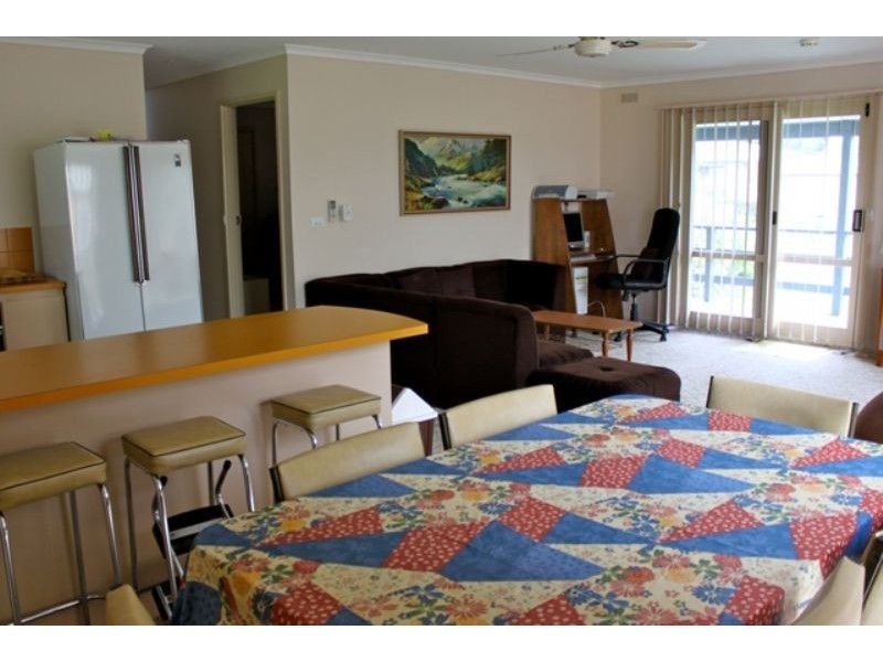 5 Darryl Court, Cowes VIC 3922