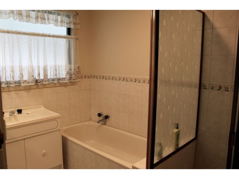 5 Darryl Court, Cowes VIC 3922