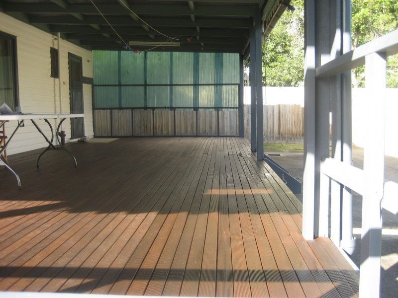 8 Birdwood Avenue, Cowes VIC 3922