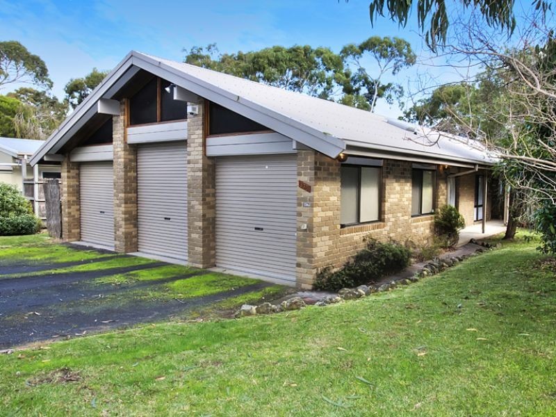 335 Coghlan Road, Cowes VIC 3922