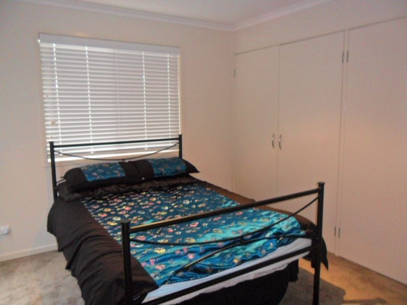 2/11 Roydon Road, Cowes VIC 3922