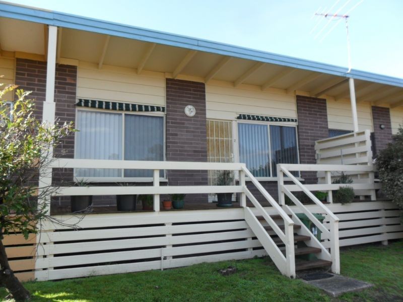 2/91-93 Chapel Street, Cowes VIC 3922