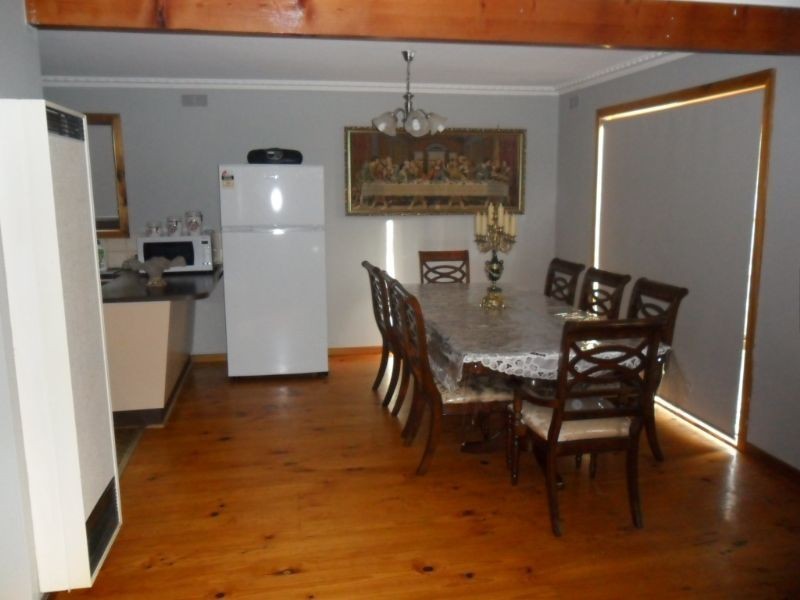 50 Churchill Drive, Cowes VIC 3922