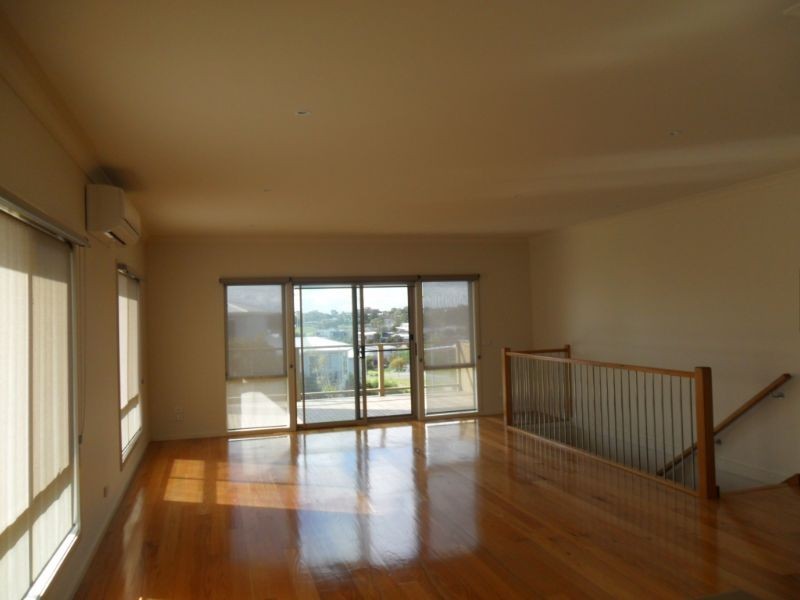 13 Waterview Rise, Cowes VIC 3922