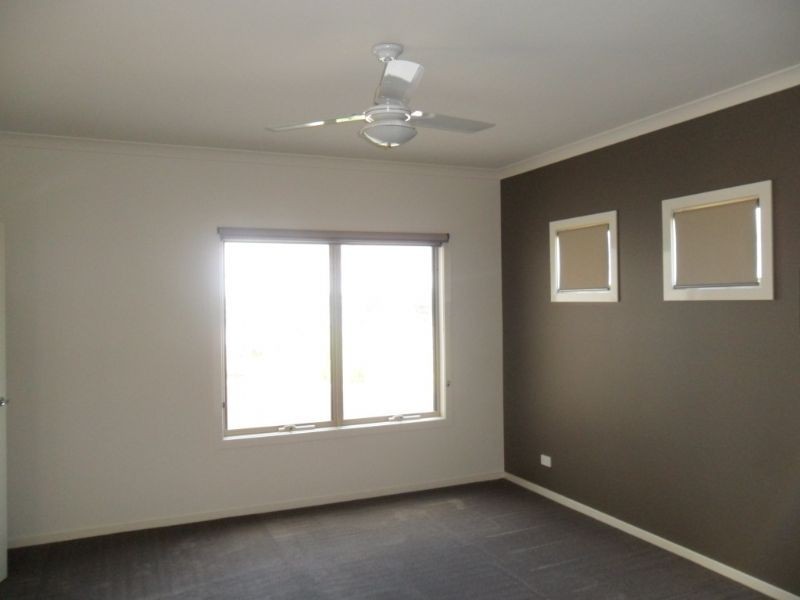 13 Waterview Rise, Cowes VIC 3922