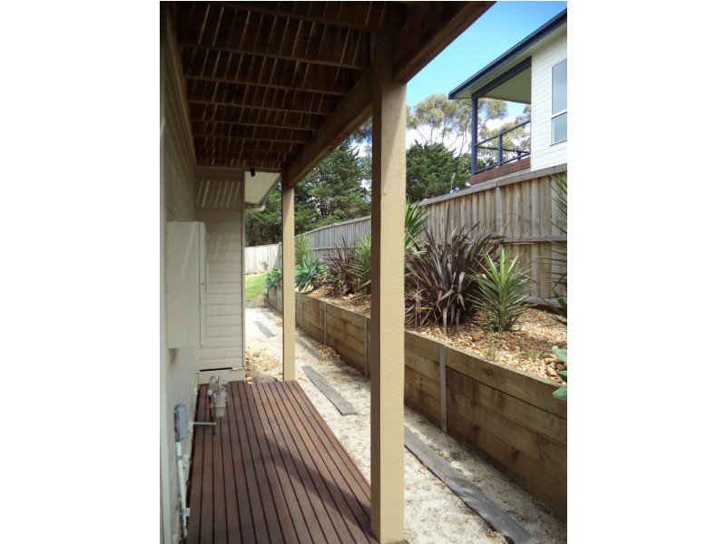 13 Waterview Rise, Cowes VIC 3922