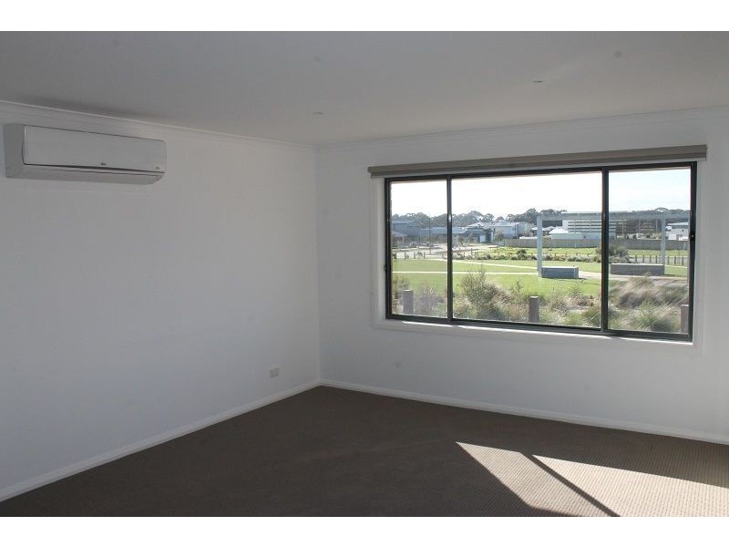 5 Dunes Street, Cowes VIC 3922