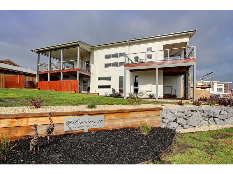 2 Currawong Close, Cowes VIC 3922