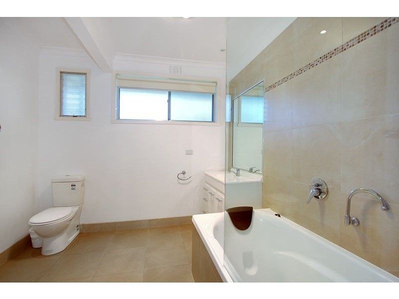 33 Church Street, Cowes VIC 3922