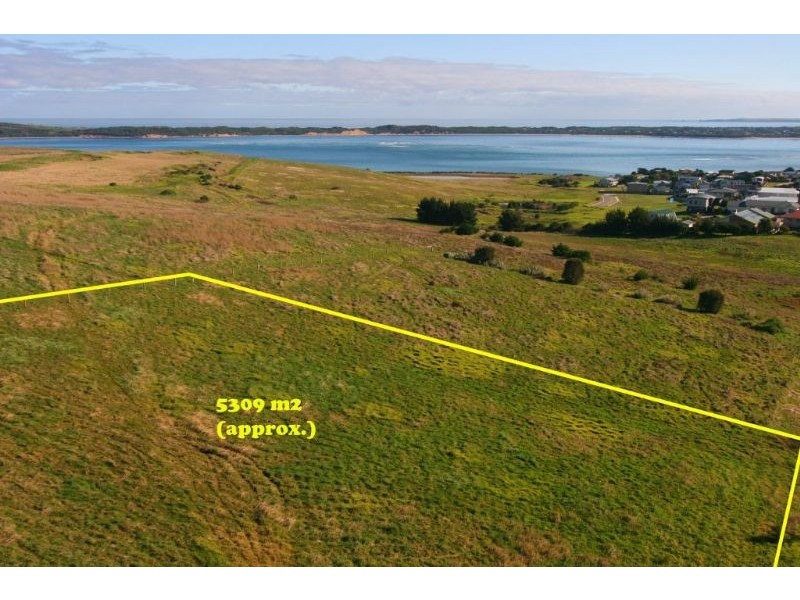 Lot 5/4 Golf Club Drive, San Remo VIC 3925