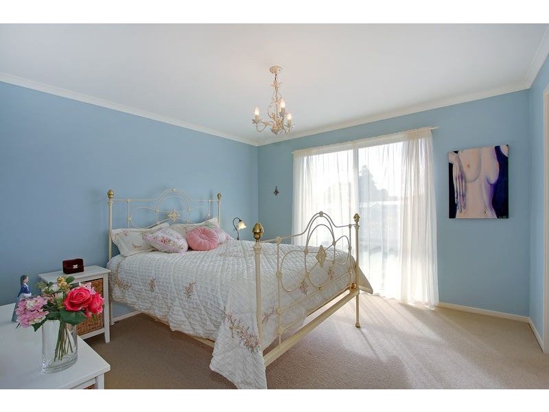 26 Bermagui Cresent, Sunset Strip VIC 3922