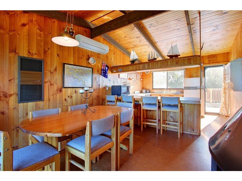 52 Waikiki Crescent, Smiths Beach VIC 3922