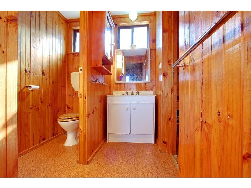 52 Waikiki Crescent, Smiths Beach VIC 3922