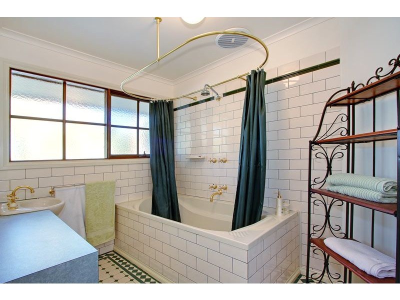 10 Collins Street, Silverleaves VIC 3922