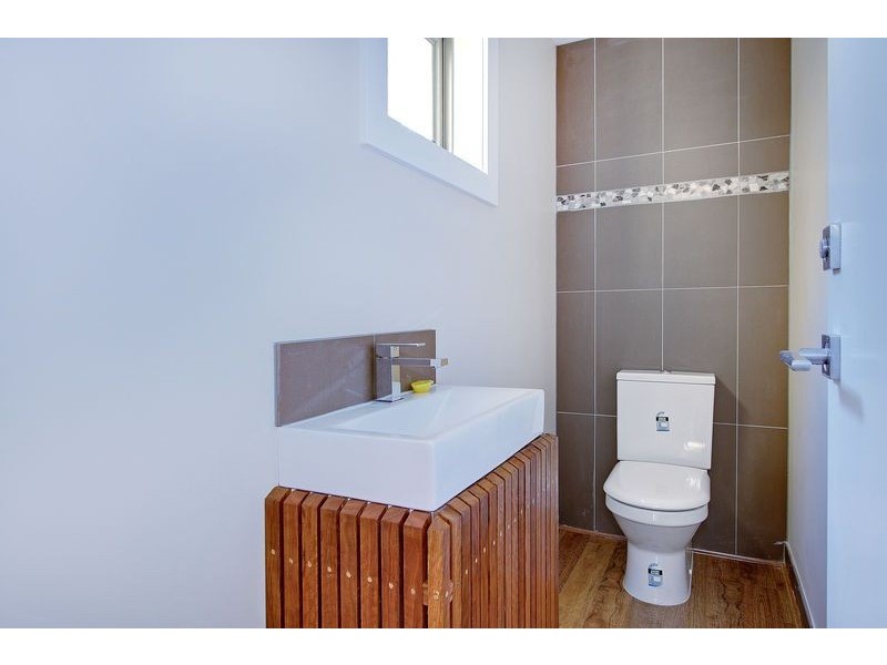 1/230 Settlement Road, Cowes VIC 3922