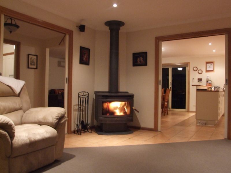 25 Moores Road, Wonthaggi VIC 3995