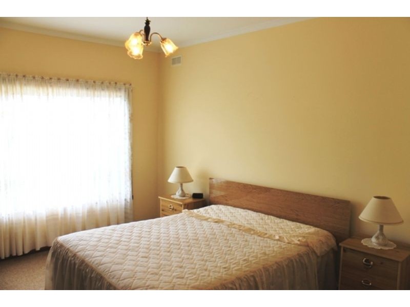 111 Justice Road, Cowes VIC 3922