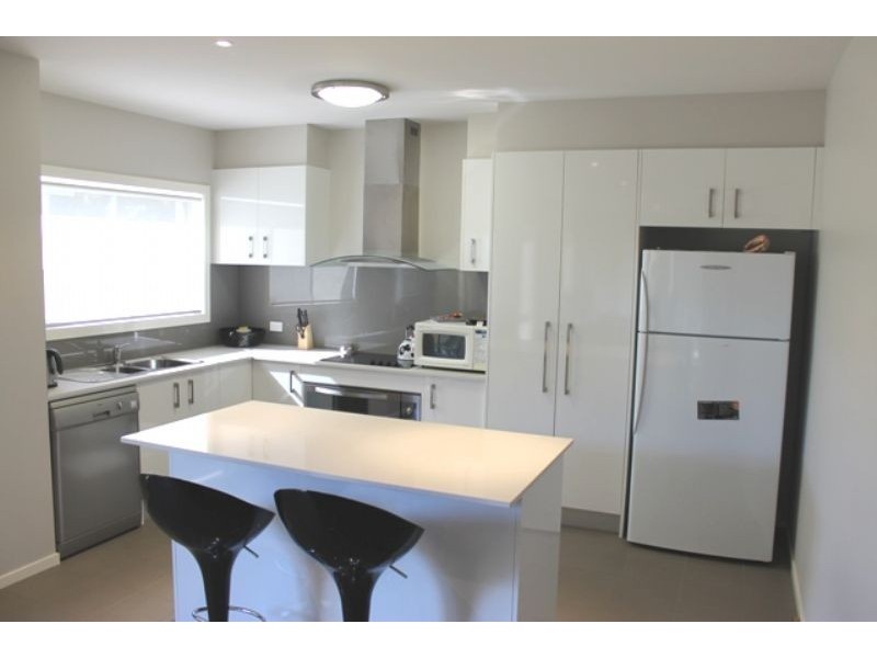 2/24 Redwood Drive, Cowes VIC 3922