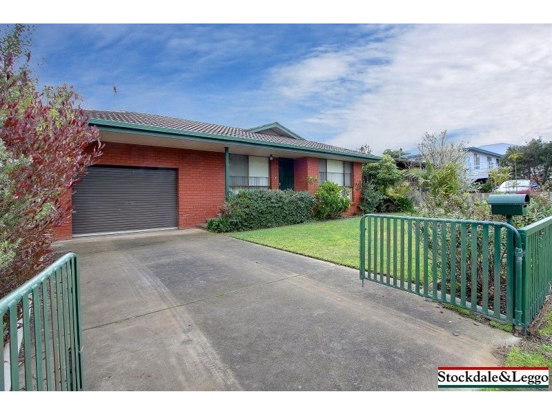 40 Phillip Street, Cowes VIC 3922
